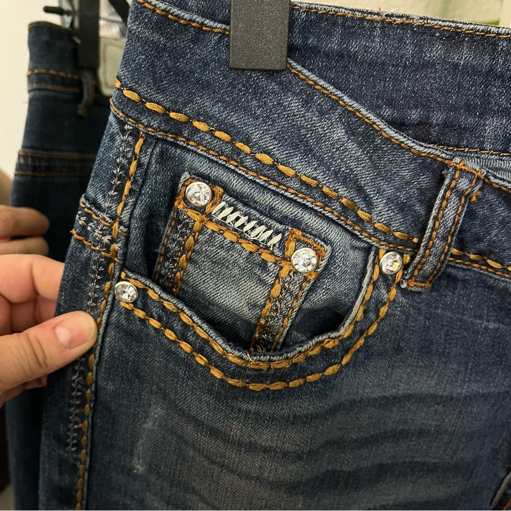 ✨ Shyanne Embellished Bootcut Jeans 29 REG | Western Crystal Stitch Denim