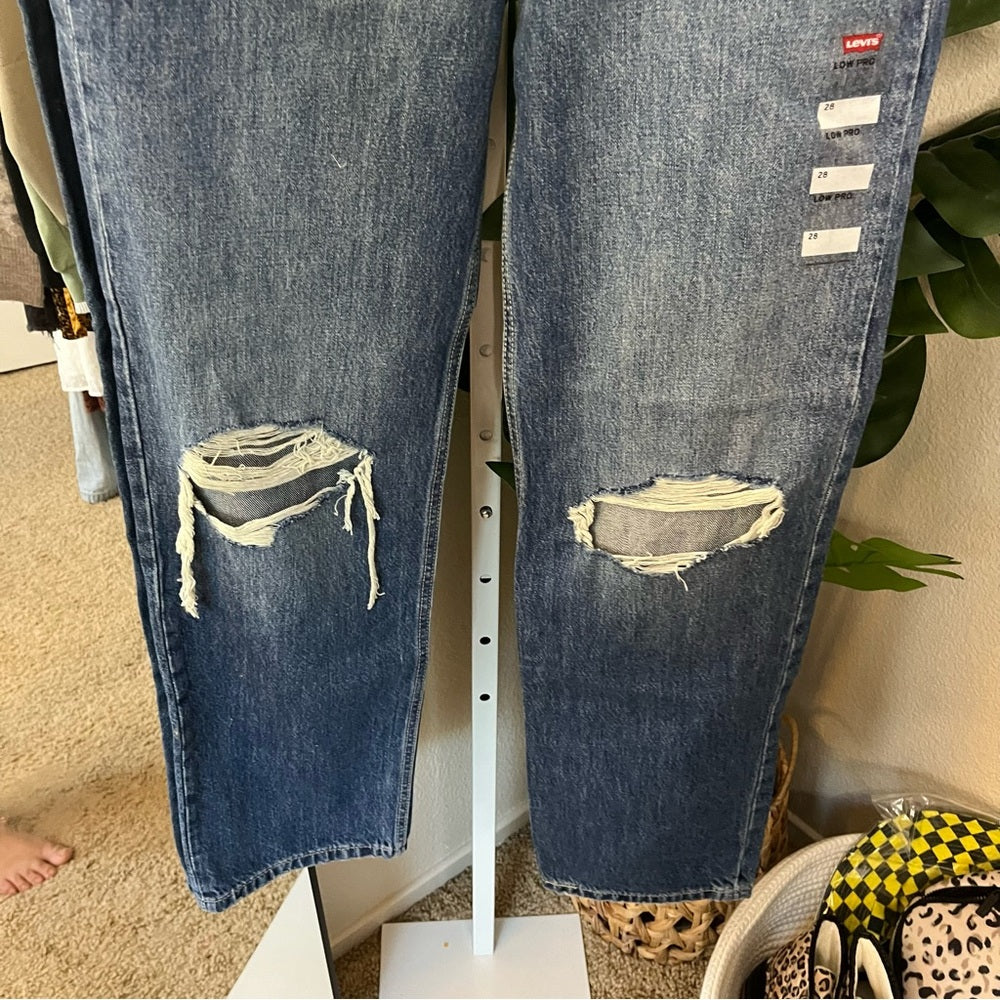 ✨ Levi’s Low Pro Straight Distressed Jeans Sz 28 | Mid Rise Relaxed Fit Denim