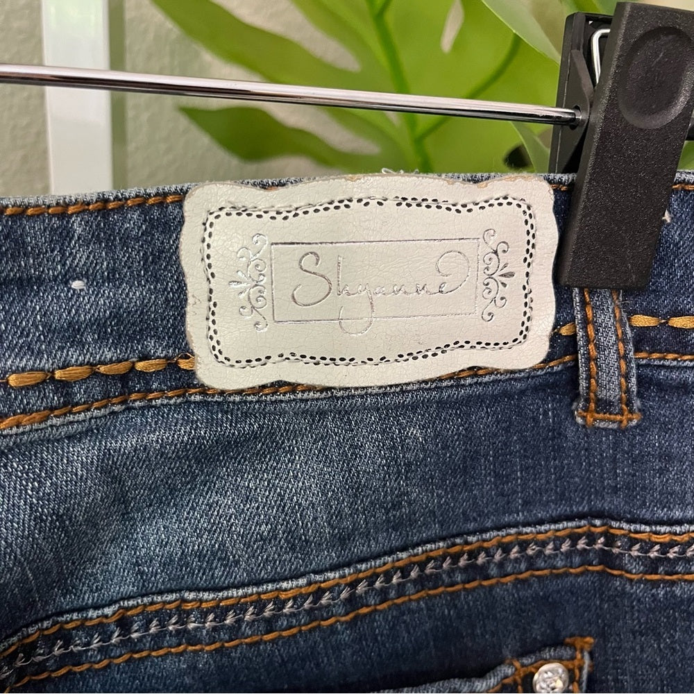 ✨ Shyanne Embellished Bootcut Jeans 29 REG | Western Crystal Stitch Denim