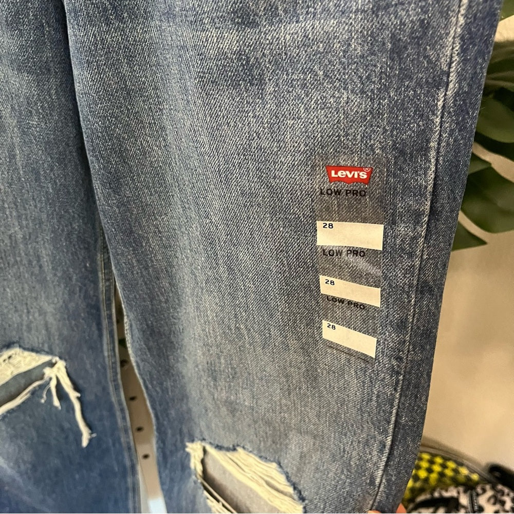 ✨ Levi’s Low Pro Straight Distressed Jeans Sz 28 | Mid Rise Relaxed Fit Denim