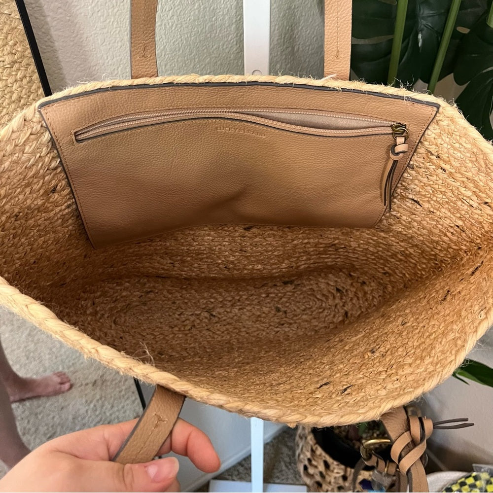 🍀 Lucky Brand Natural Straw Tote Bag with Leather Straps & Beaded Charm | Boho
