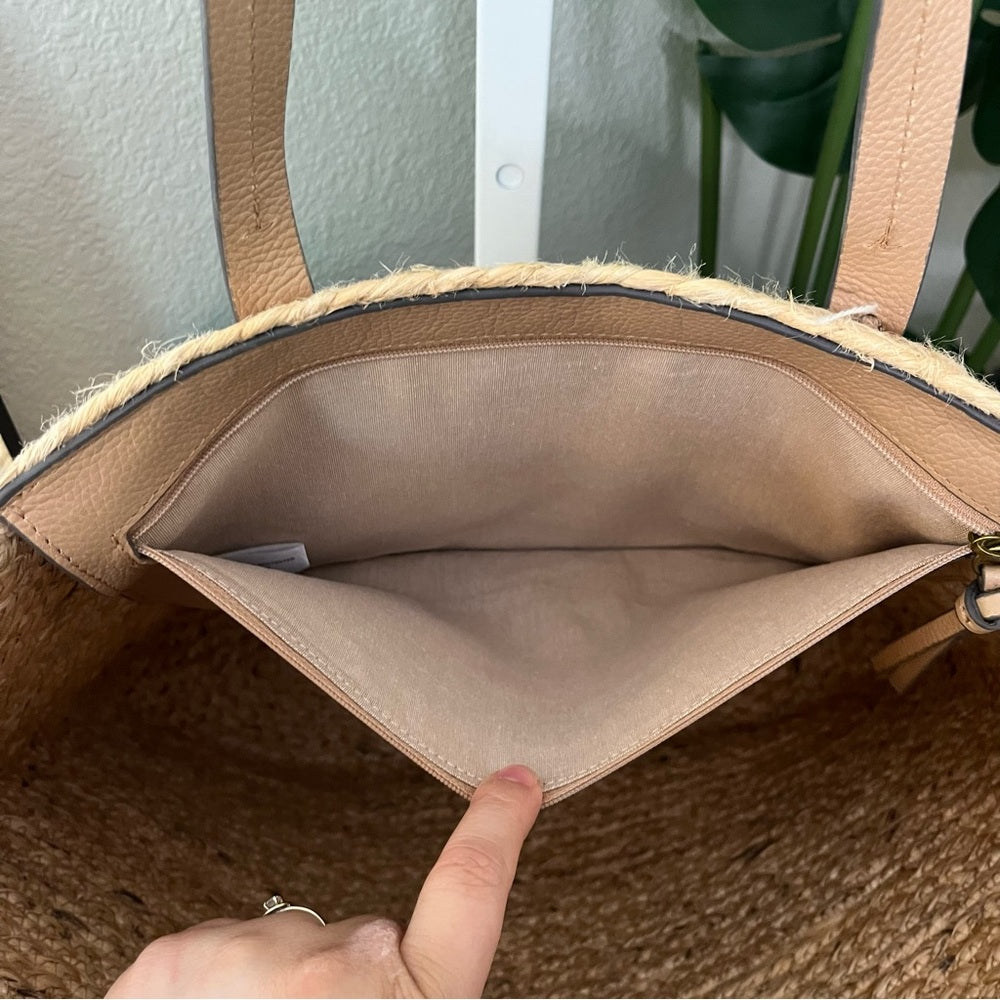 🍀 Lucky Brand Natural Straw Tote Bag with Leather Straps & Beaded Charm | Boho