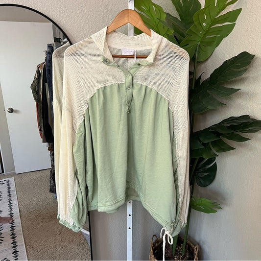 ✨ Urban Outfitters Sage Green & Cream Mesh Pullover Sz L | Lightweight Top